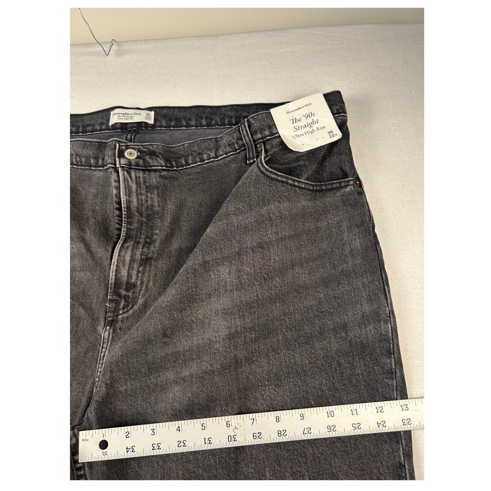 Abercrombie & Fitch The 90s Straight Ultra High Rise Jeans Black 36 22R - Picture 5 of 10